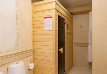Джуниор Сюит «Престиж» — 63 м² в гостинице «Альфа» Измайлово (м. Партизанская). Фото номера
