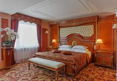 Джуниор Сюит «Престиж» — 63 м² в гостинице «Альфа» Измайлово (м. Партизанская). Фото номера
