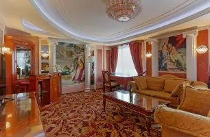Джуниор Сюит «Престиж» — 63 м² в гостинице «Альфа» Измайлово (м. Партизанская). Фото номера