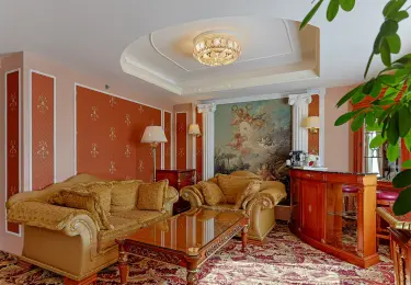Джуниор Сюит «Престиж» — 63 м² в гостинице «Альфа» Измайлово (м. Партизанская). Фото номера