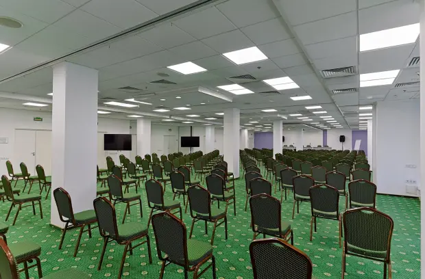 Зал-трансформер — 422 м² в гостинице «Альфа» Измайлово (м. Партизанская). Фото номера